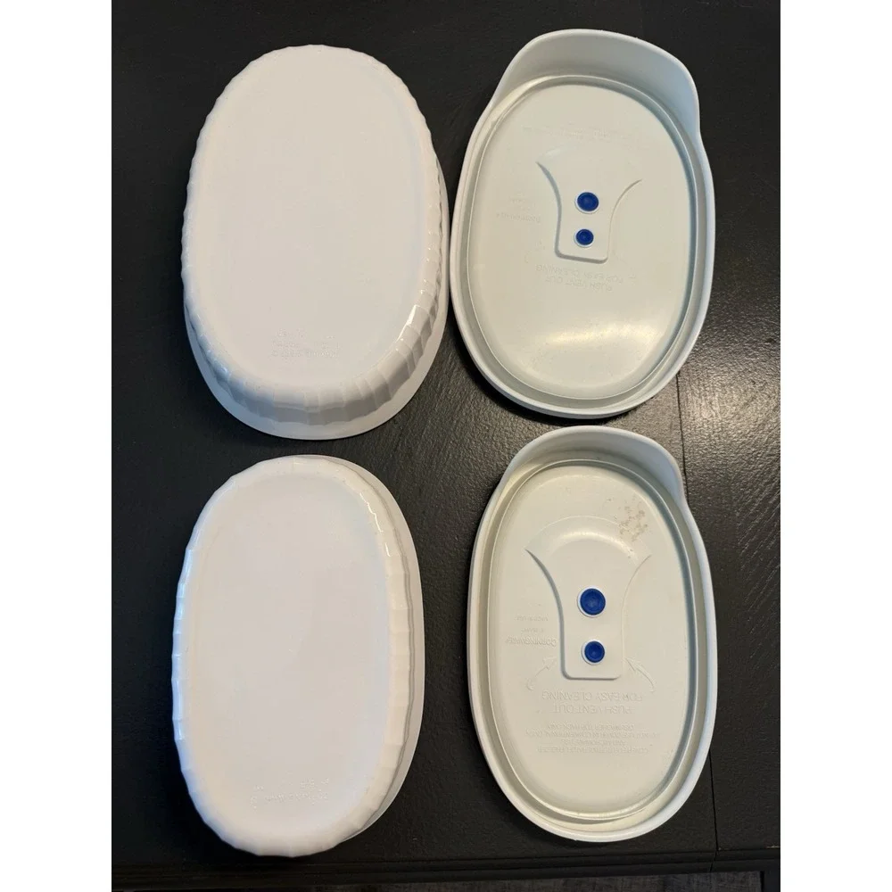 Corning Ware Set of 2 French White Individual Stoneware  & Seals 15 oz & 23 oz